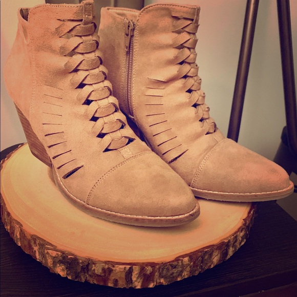 Coconuts by Matisse Shoes Coconut By Matisse Booties Poshmark